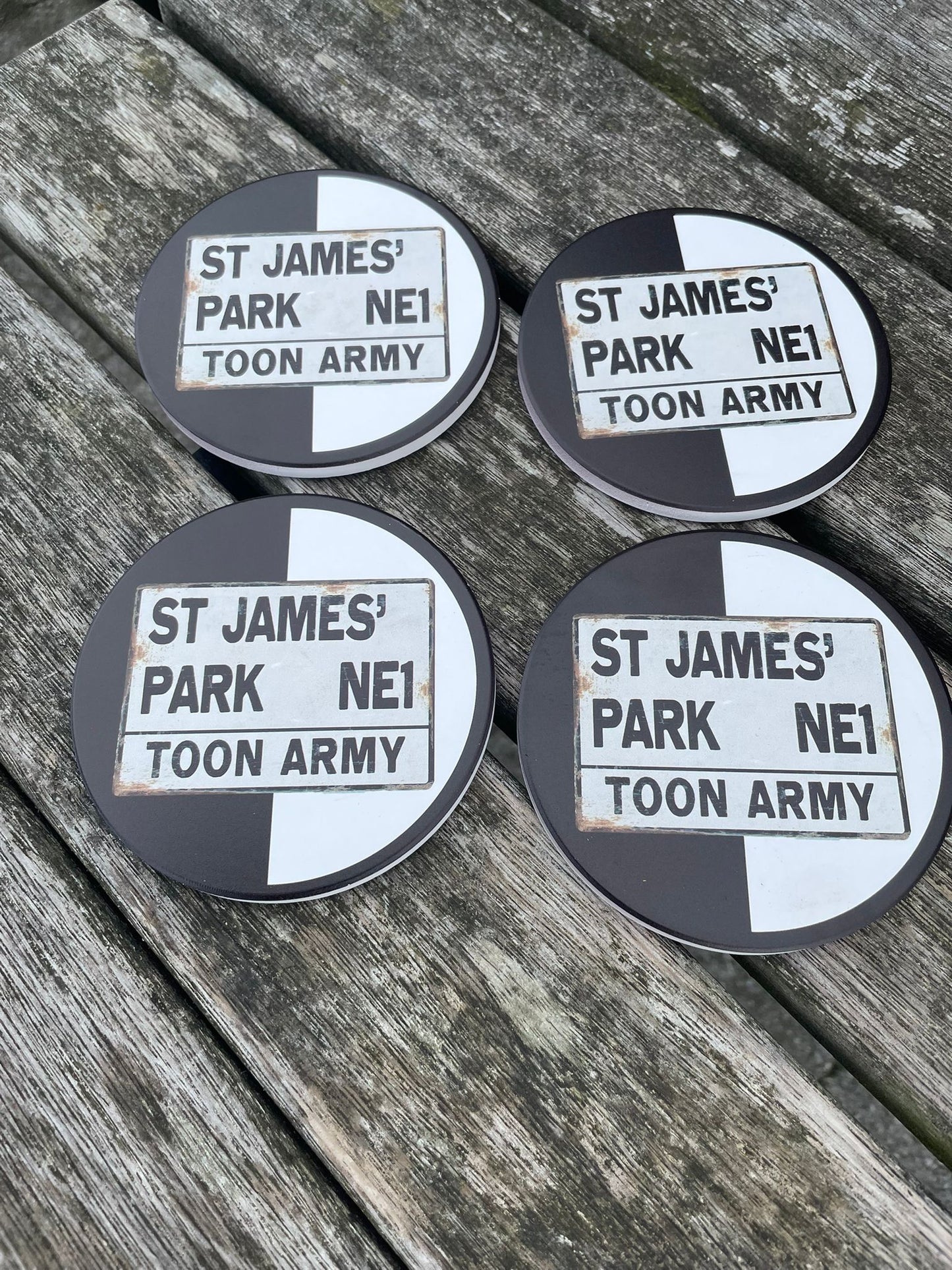 St James Park NE1 Toon Army 4 x Ceramic Coasters with cork underlay