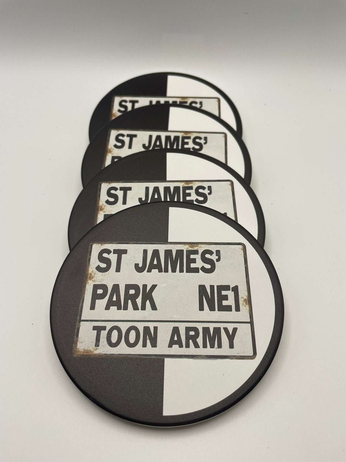 St James Park NE1 Toon Army 4 x Ceramic Coasters with cork underlay