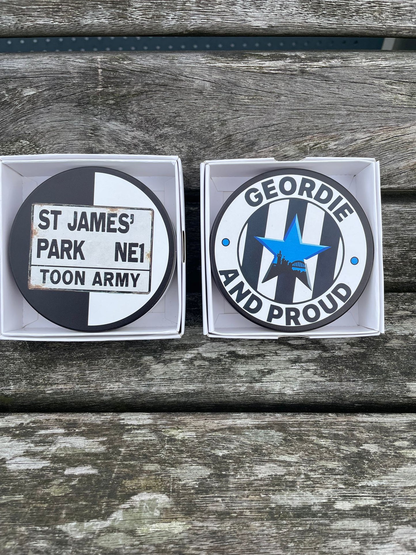 St James Park NE1 Toon Army 4 x Ceramic Coasters with cork underlay